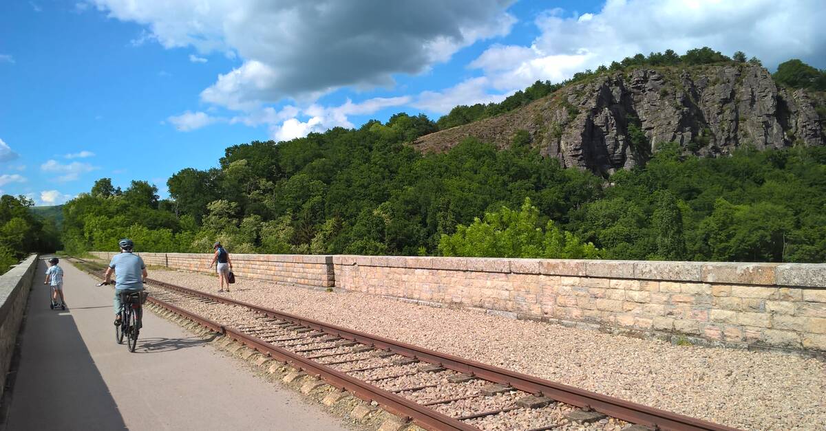 V  lo Office Tourisme Suisse Normande